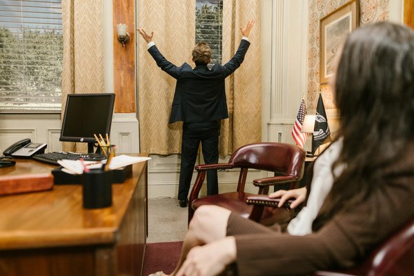 What Are the Unseen Legal Pitfalls in UK Business Ventures?